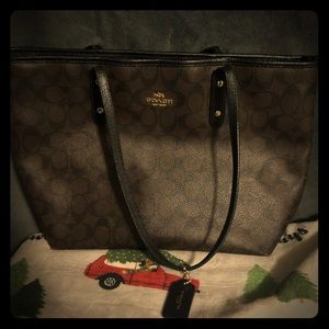Coach purse